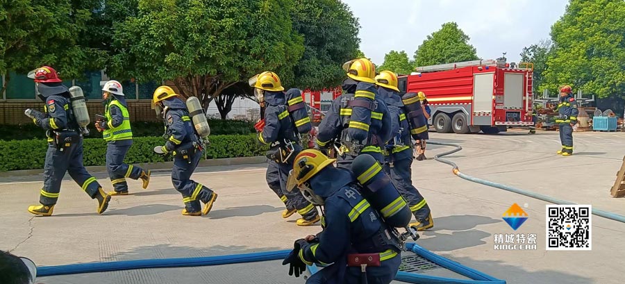 7163银河官方网址起劲配合消防联合演练，，，共筑清静生产防线